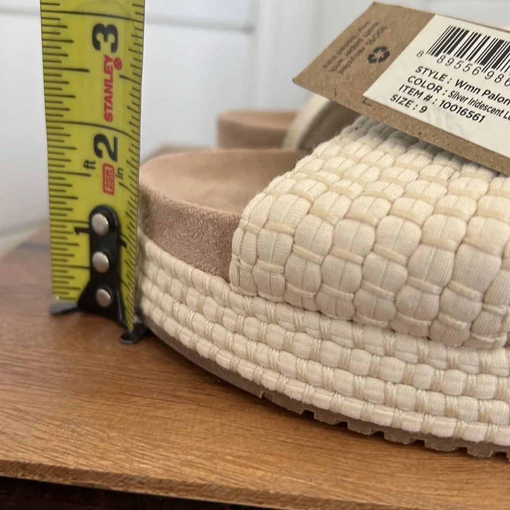 Toms sandals new with tag - Picture 15 of 15